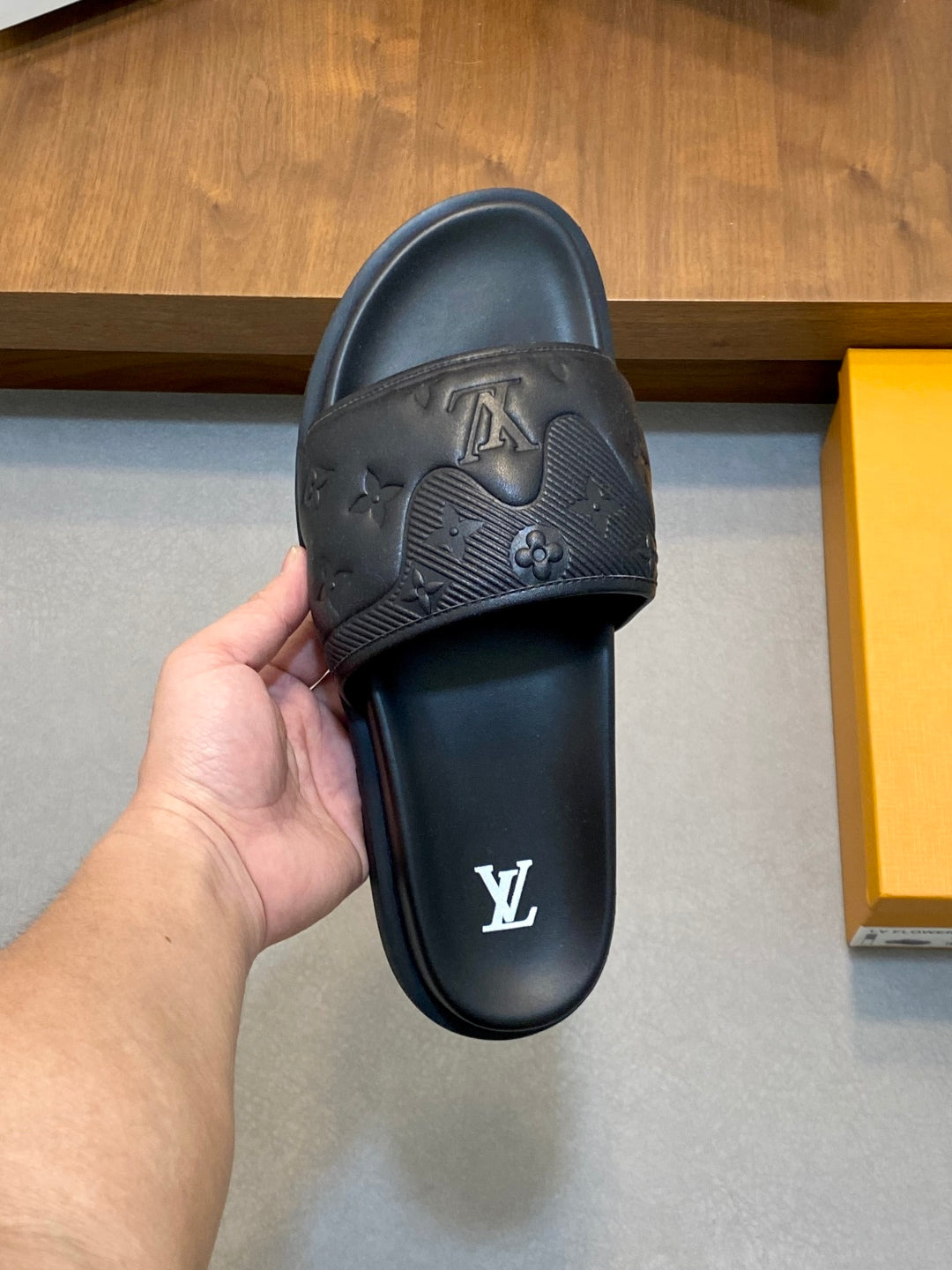 LuxluxHouse Best Quality Sandals Louis Vuitton