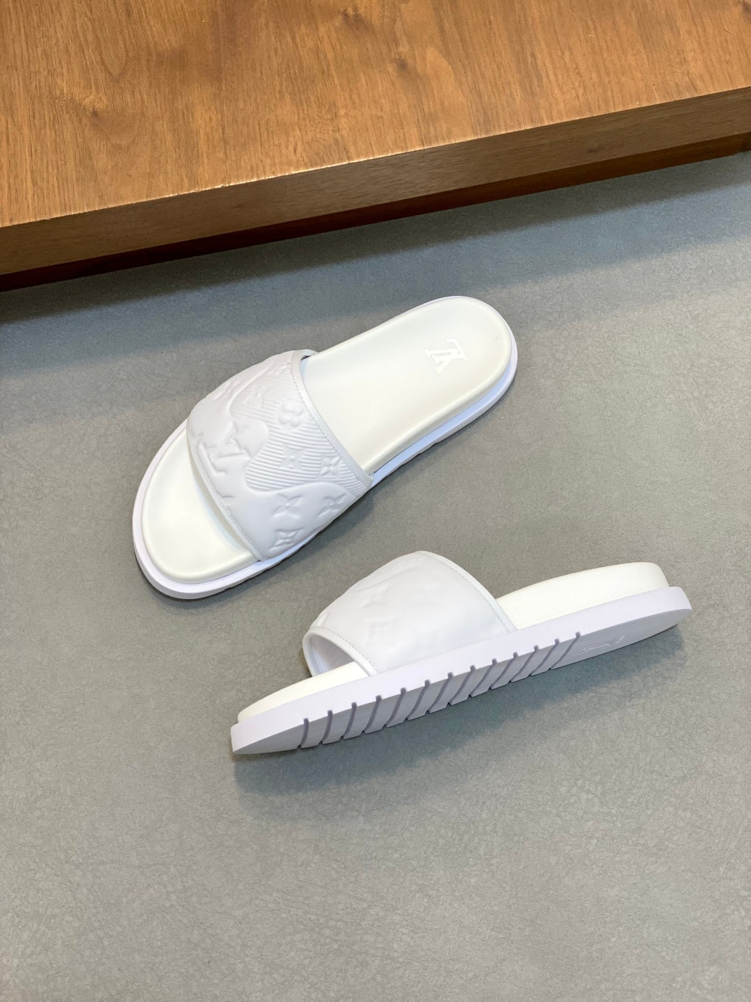 LuxluxHouse Best Quality Sandals Louis Vuitton