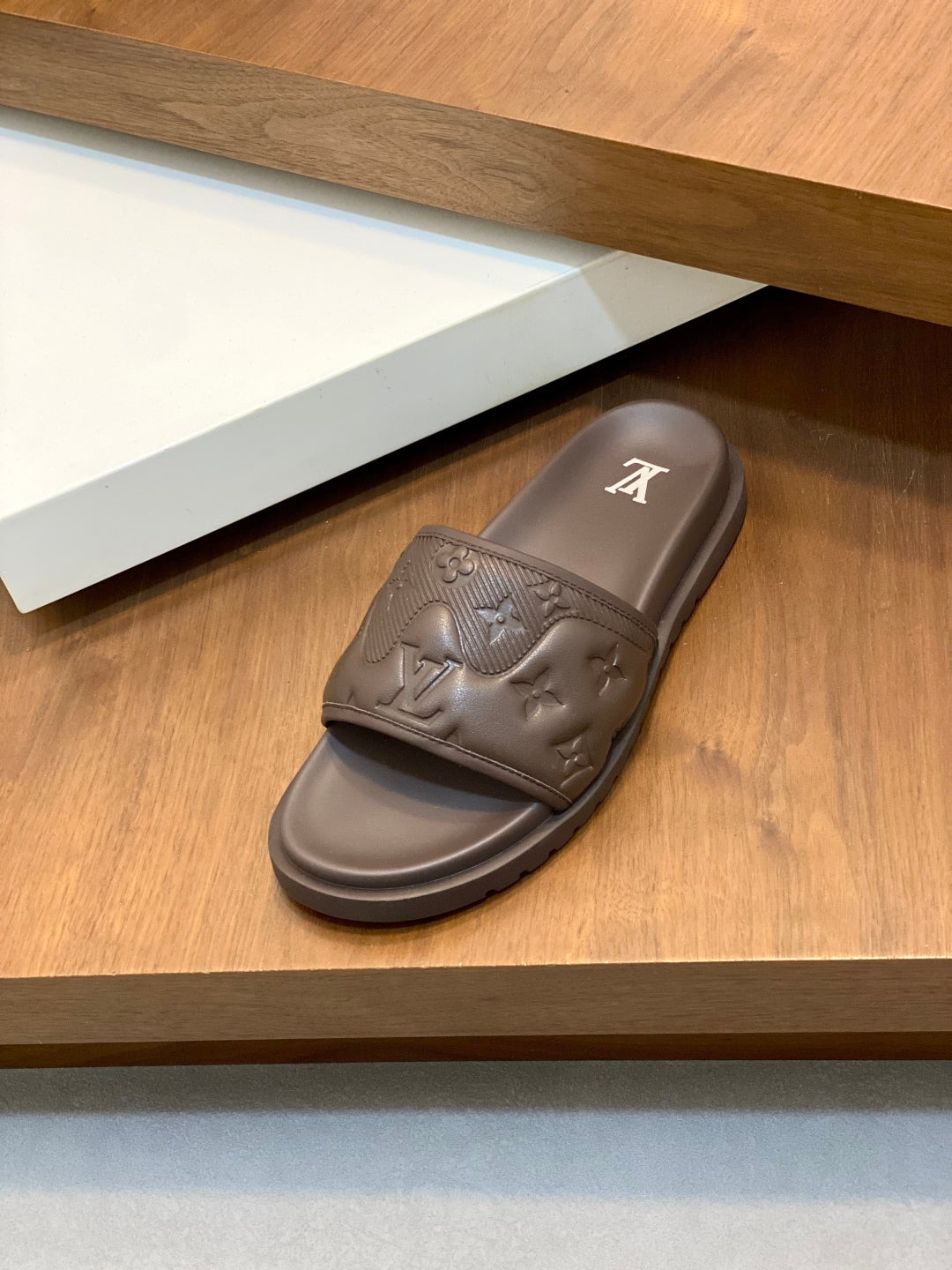 LuxluxHouse Best Quality Sandals Louis Vuitton