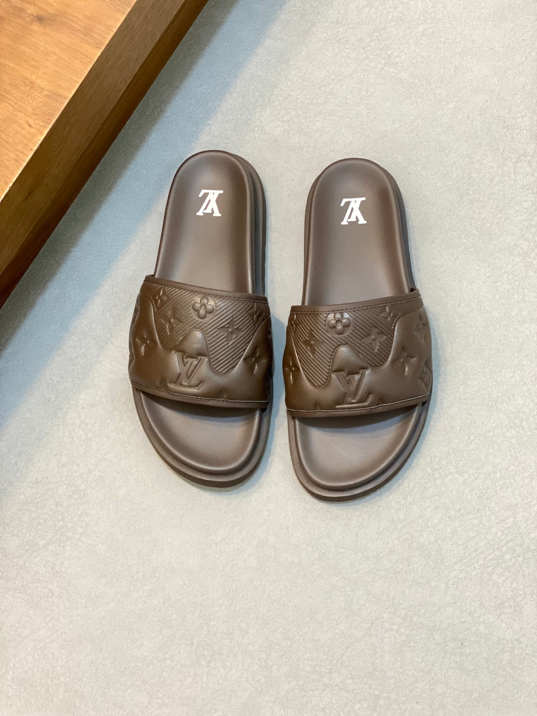 LuxluxHouse Best Quality Sandals Louis Vuitton