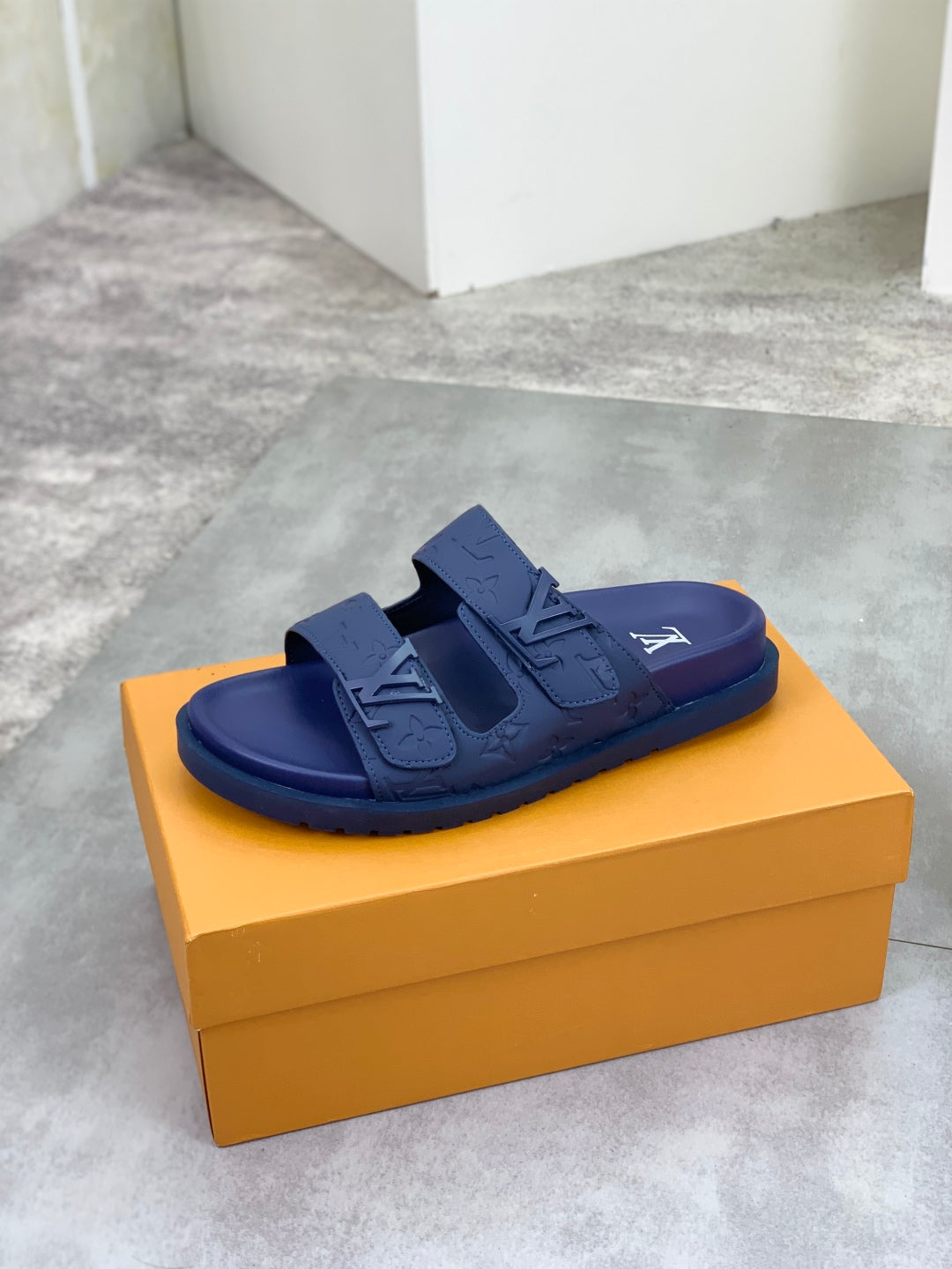LuxluxHouse Best Quality Sandals Louis Vuitton