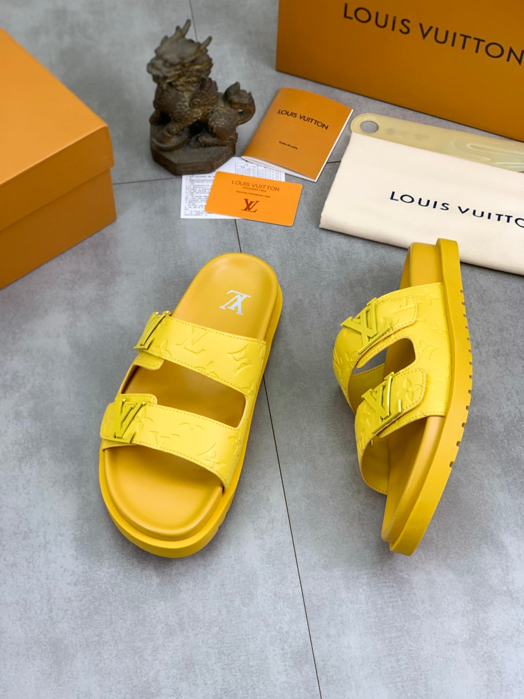 LuxluxHouse Best Quality Sandals Louis Vuitton