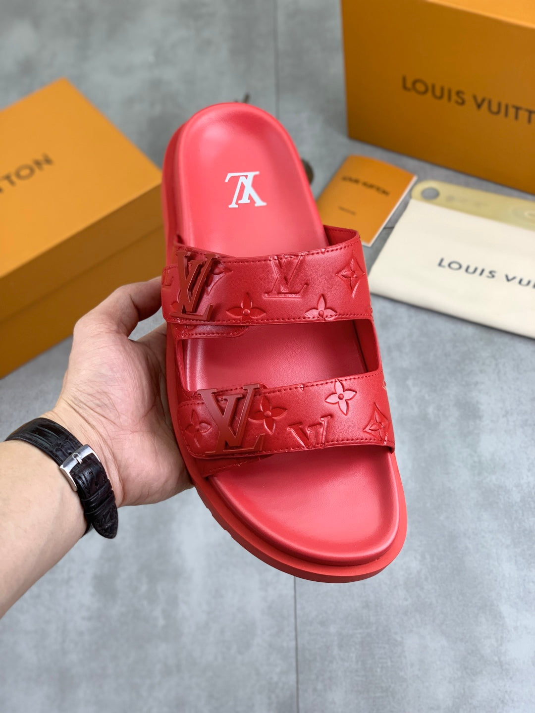 LuxluxHouse Best Quality Sandals Louis Vuitton