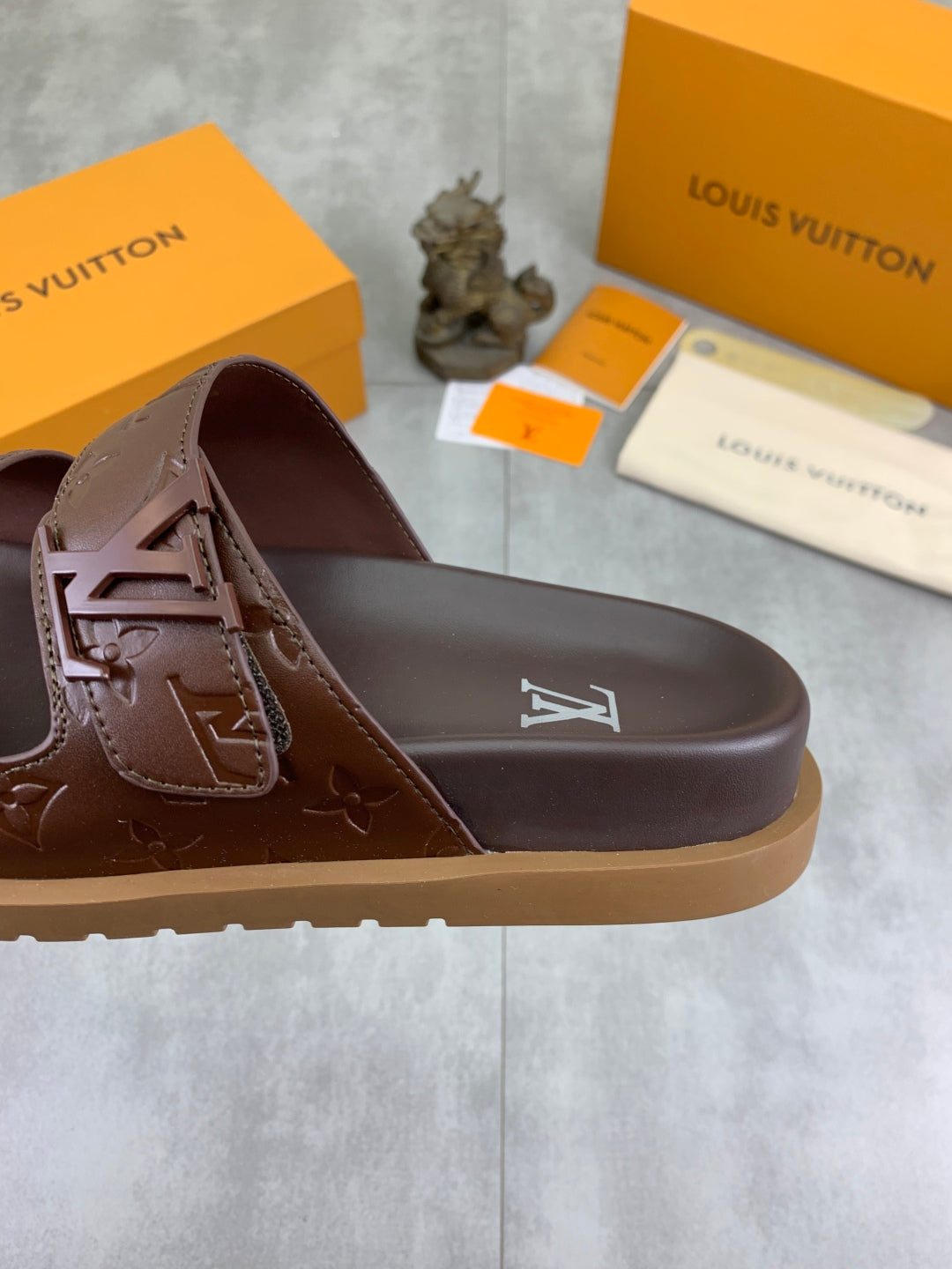 LuxluxHouse Best Quality Sandals Louis Vuitton