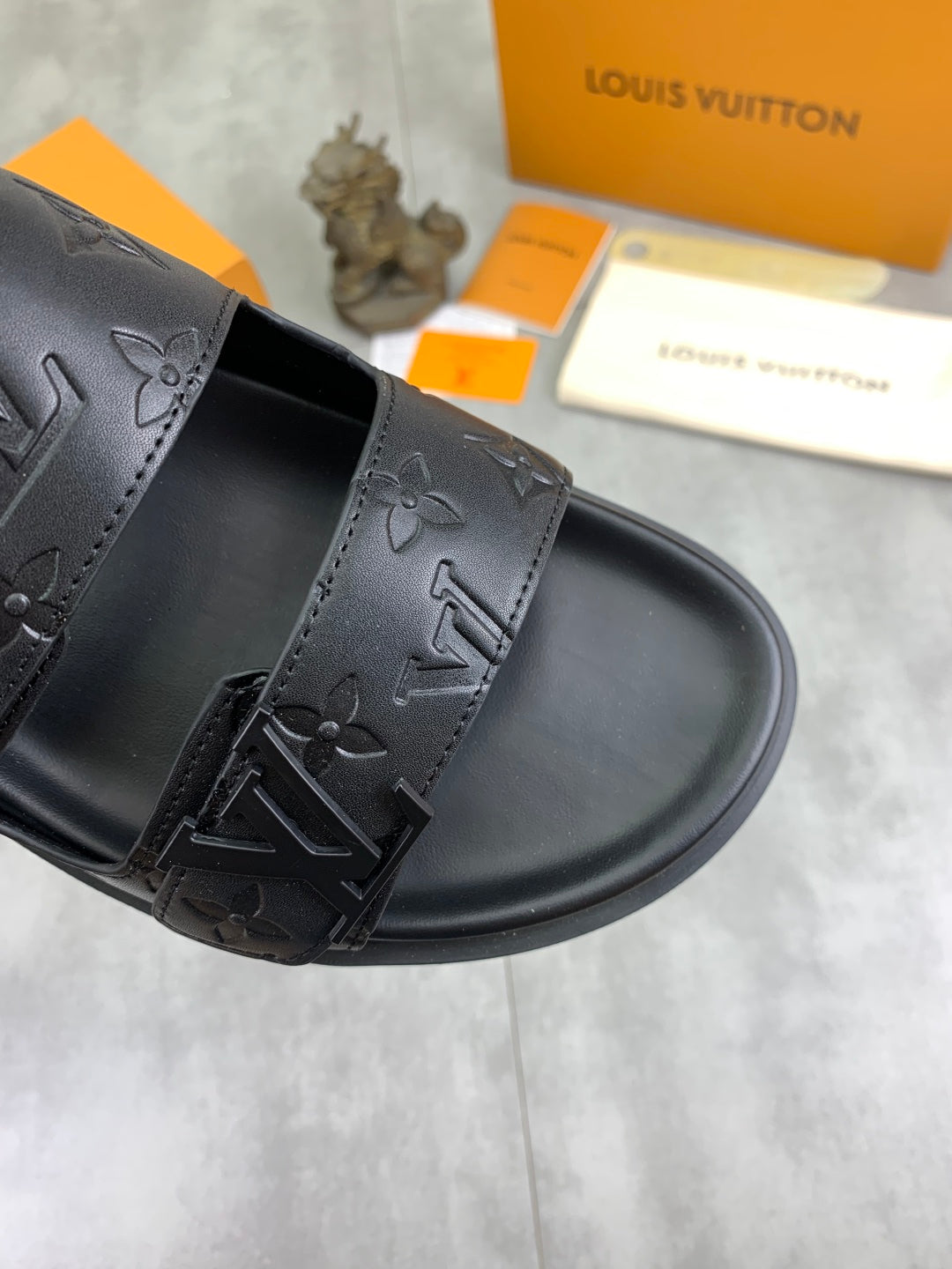 LuxluxHouse Best Quality Sandals Louis Vuitton