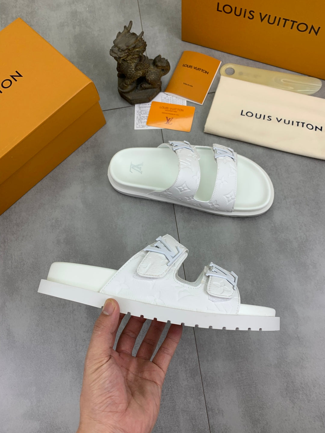 LuxluxHouse Best Quality Sandals Louis Vuitton