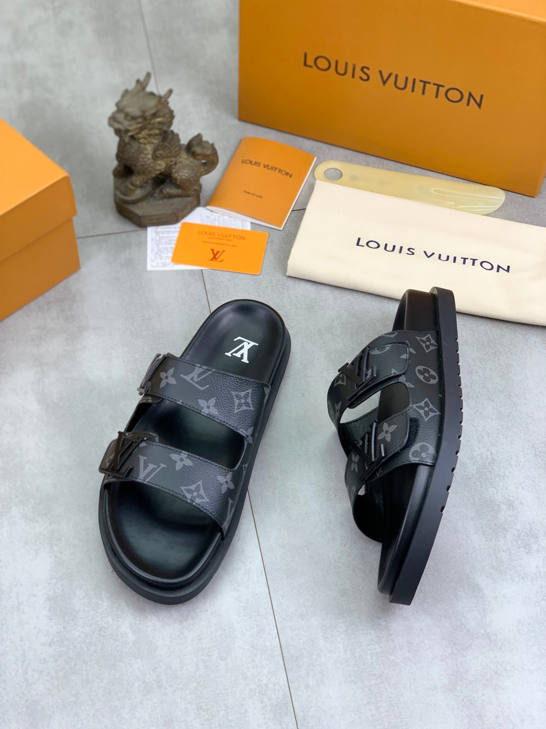 LuxluxHouse Best Quality Sandals Louis Vuitton