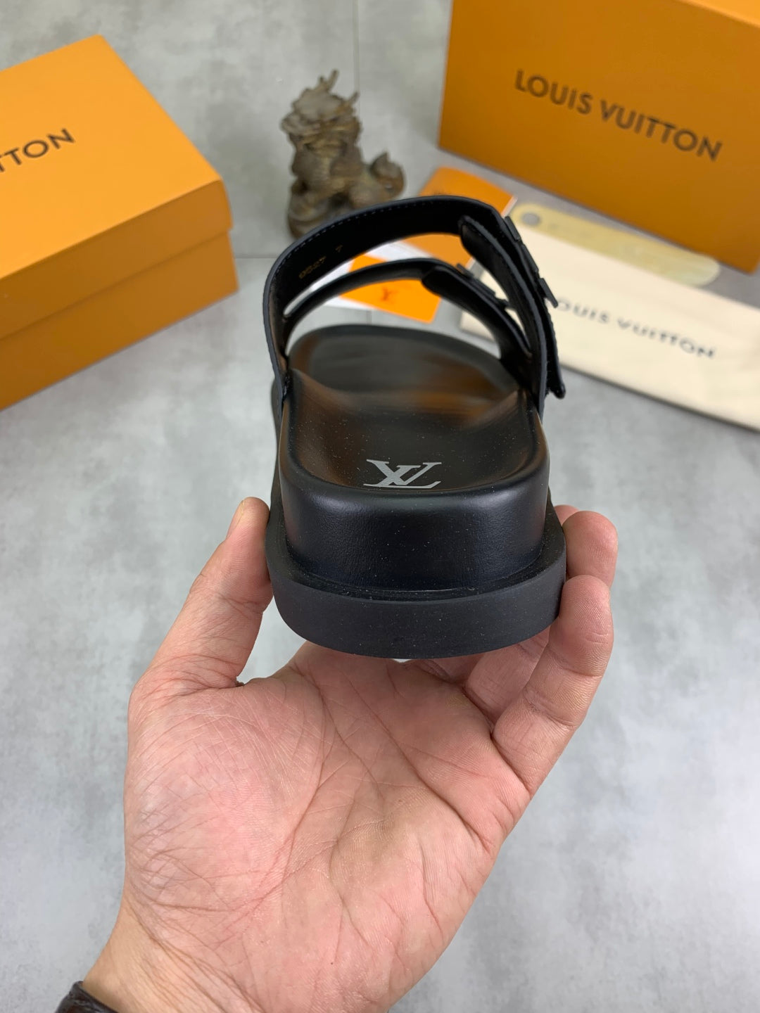 LuxluxHouse Best Quality Sandals Louis Vuitton