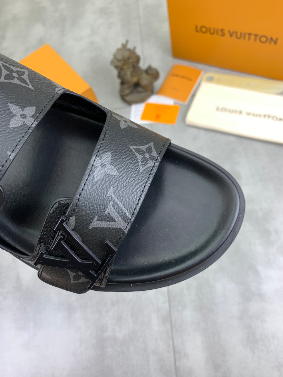 LuxluxHouse Best Quality Sandals Louis Vuitton