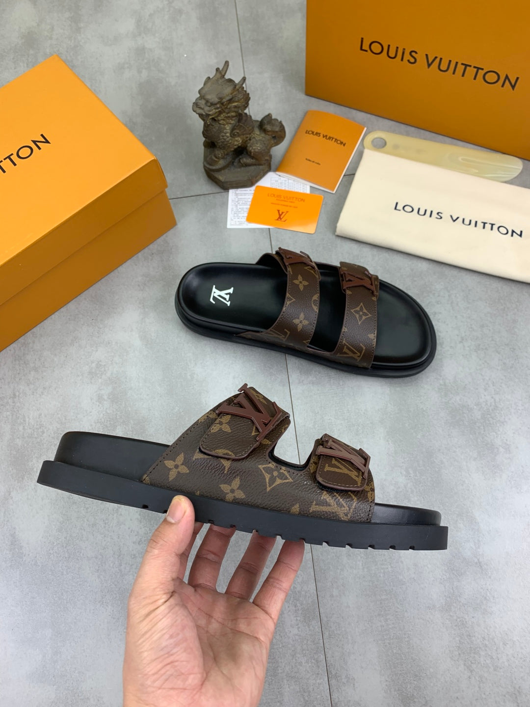 LuxluxHouse Best Quality Sandals Louis Vuitton