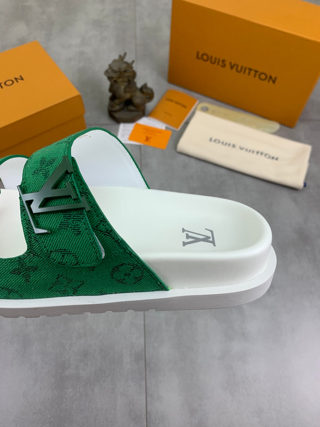 LuxluxHouse Best Quality Sandals Louis Vuitton