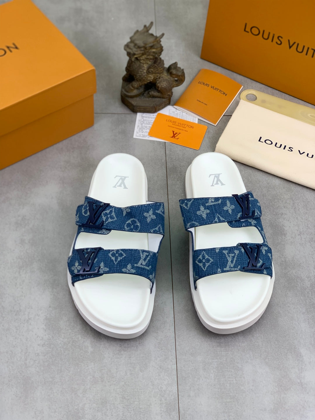 LuxluxHouse Best Quality Sandals Louis Vuitton