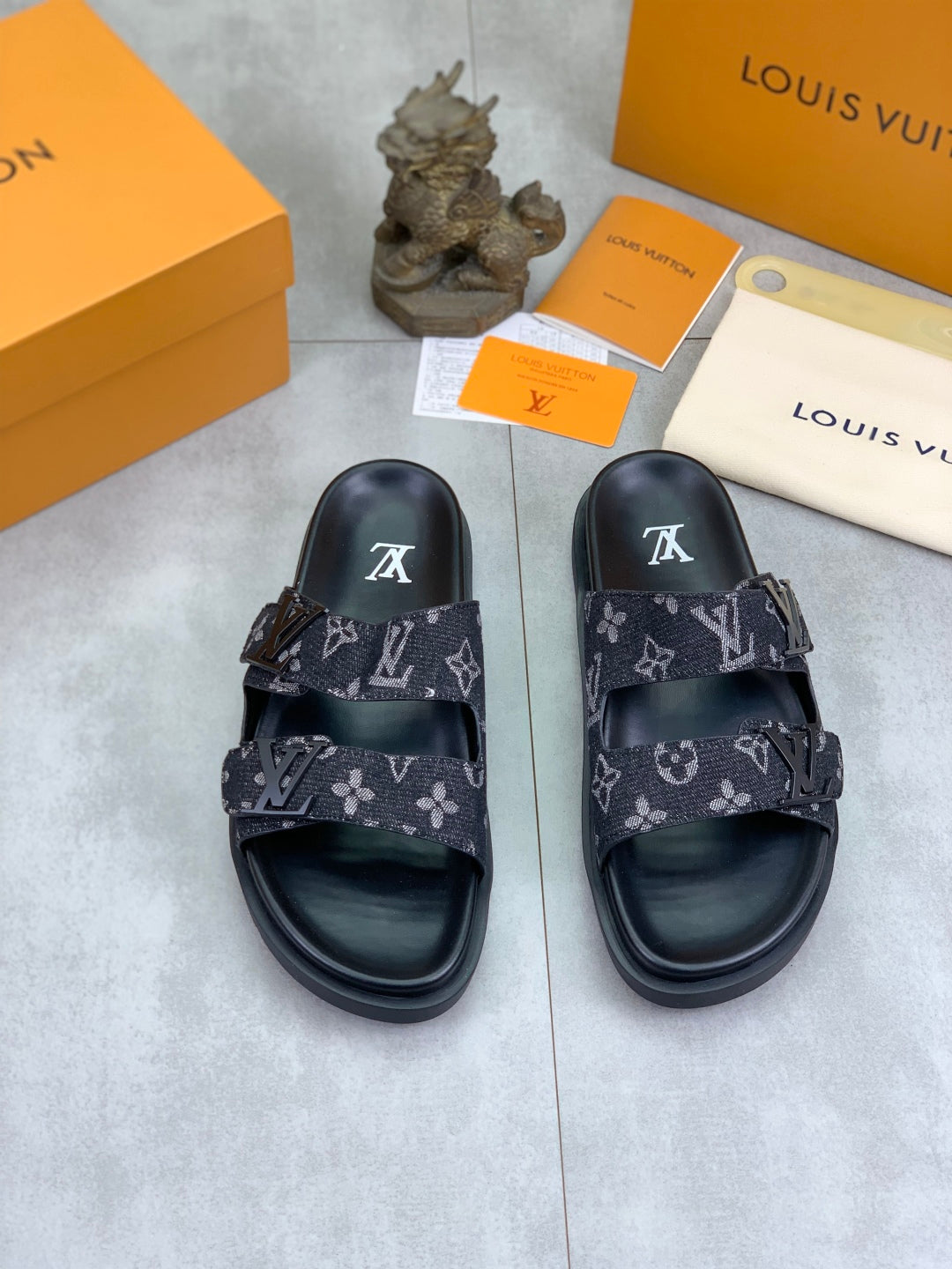 LuxluxHouse Best Quality Sandals Louis Vuitton