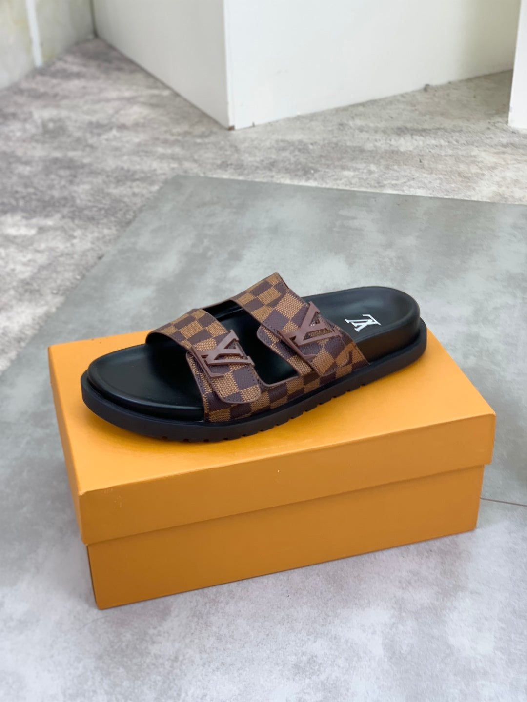 LuxluxHouse Best Quality Sandals Louis Vuitton
