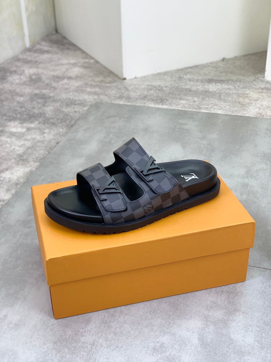 LuxluxHouse Best Quality Sandals Louis Vuitton