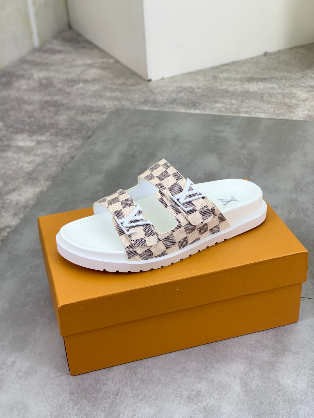 LuxluxHouse Best Quality Sandals Louis Vuitton