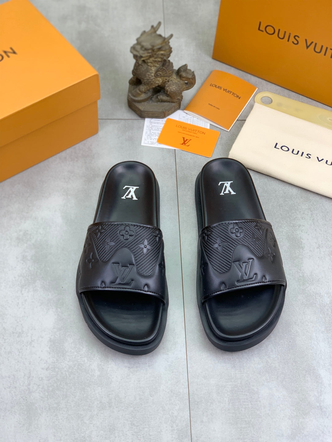 LuxluxHouse Best Quality Sandals Louis Vuitton