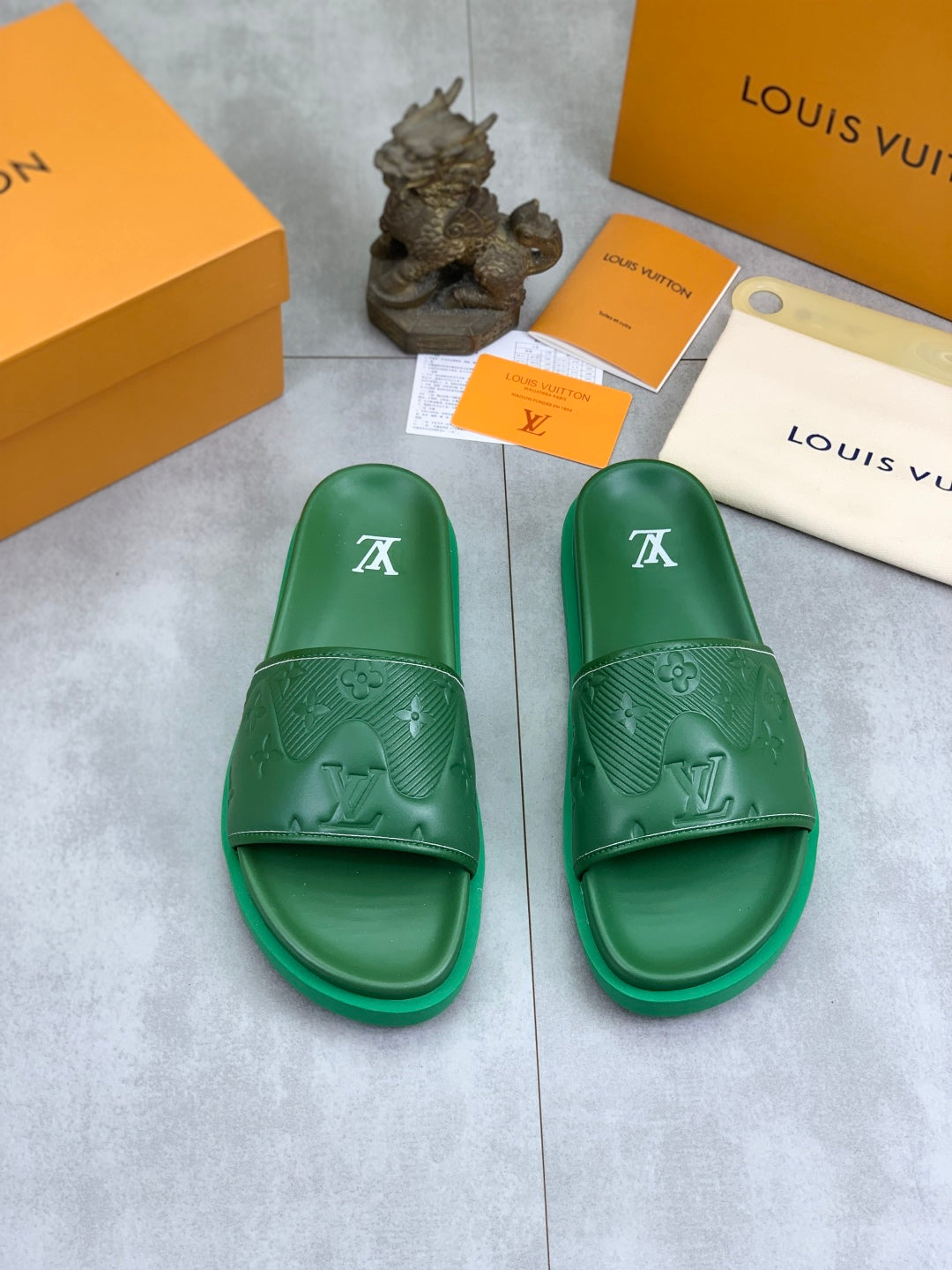LuxluxHouse Best Quality Sandals Louis Vuitton