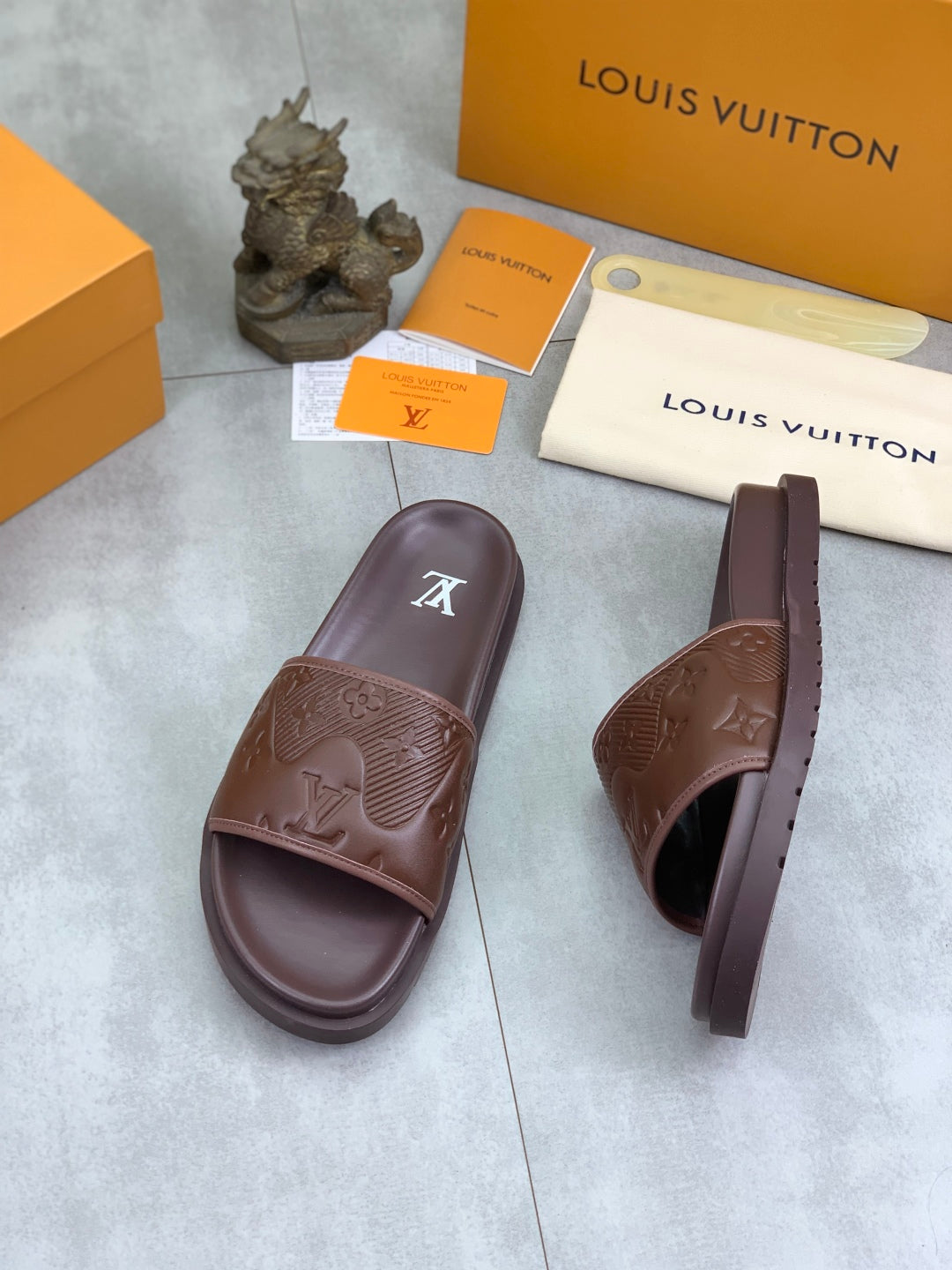 LuxluxHouse Best Quality Sandals Louis Vuitton