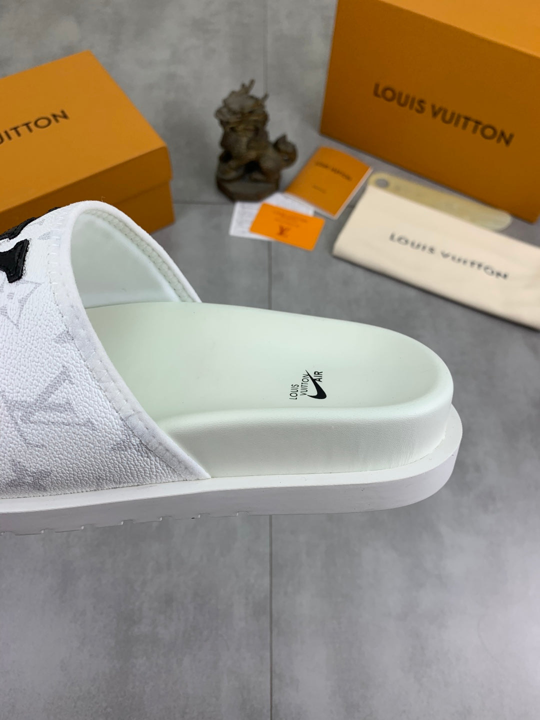 LuxluxHouse Best Quality Sandals Louis Vuitton