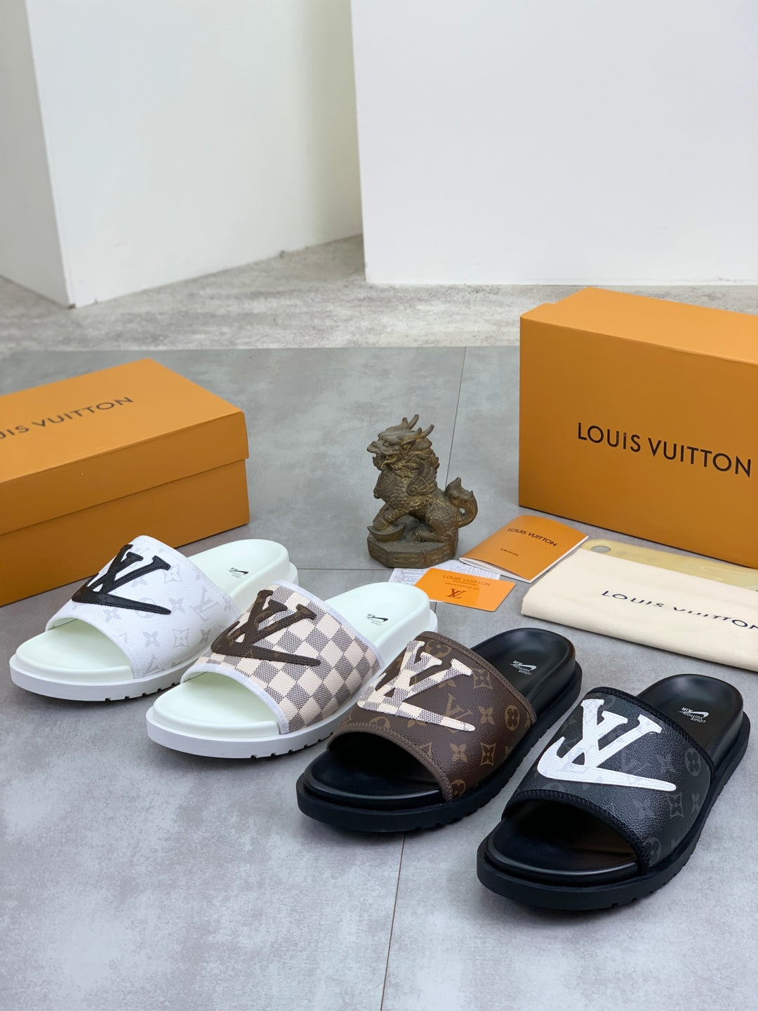 LuxluxHouse Best Quality Sandals Louis Vuitton