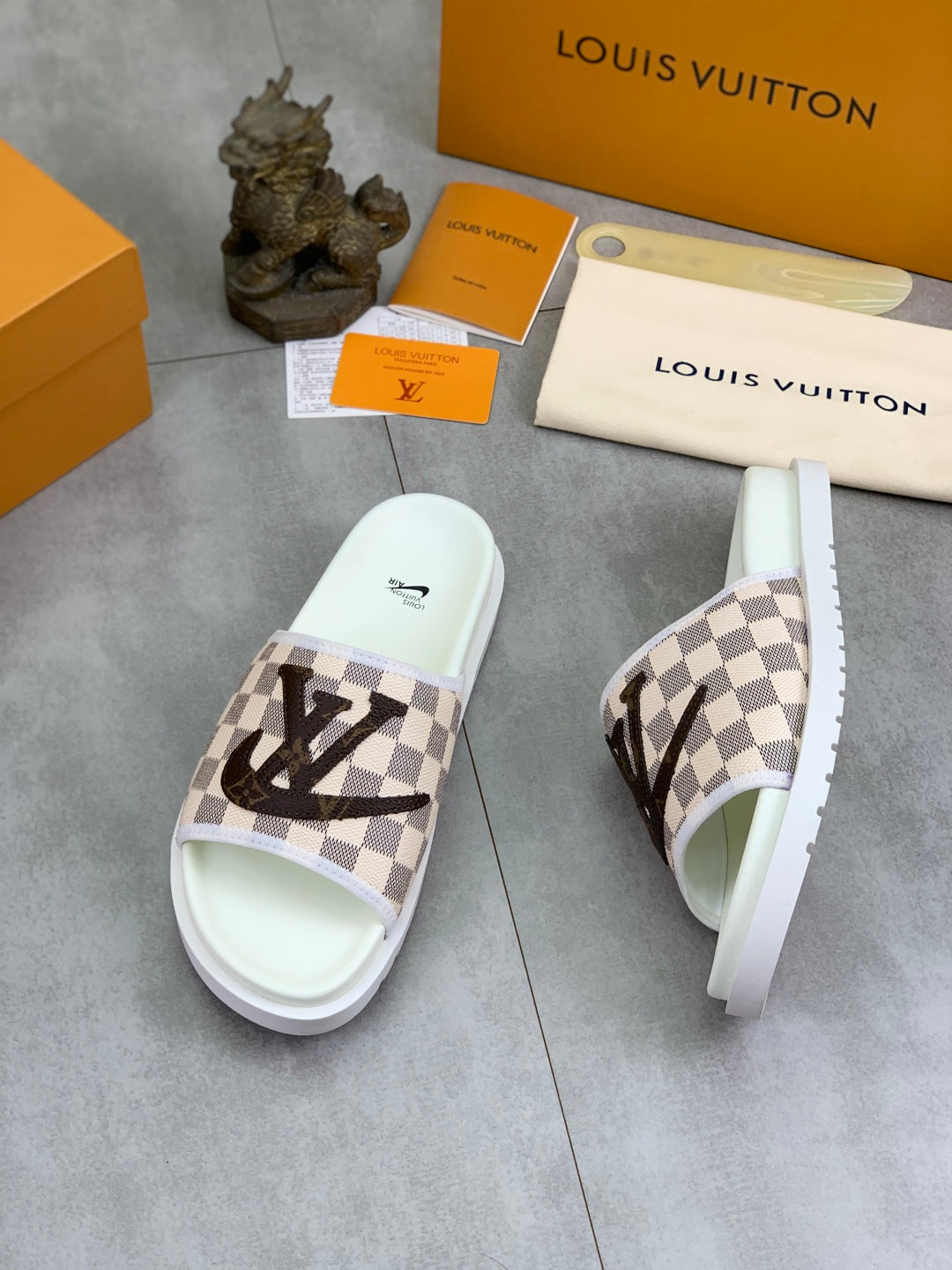LuxluxHouse Best Quality Sandals Louis Vuitton