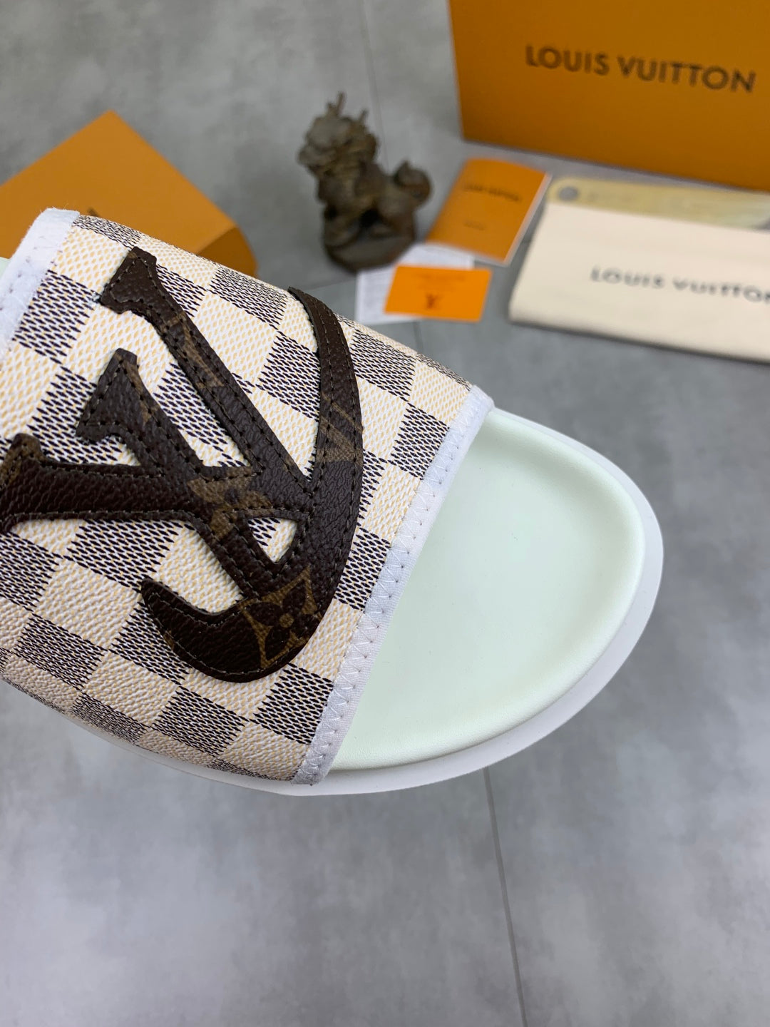 LuxluxHouse Best Quality Sandals Louis Vuitton