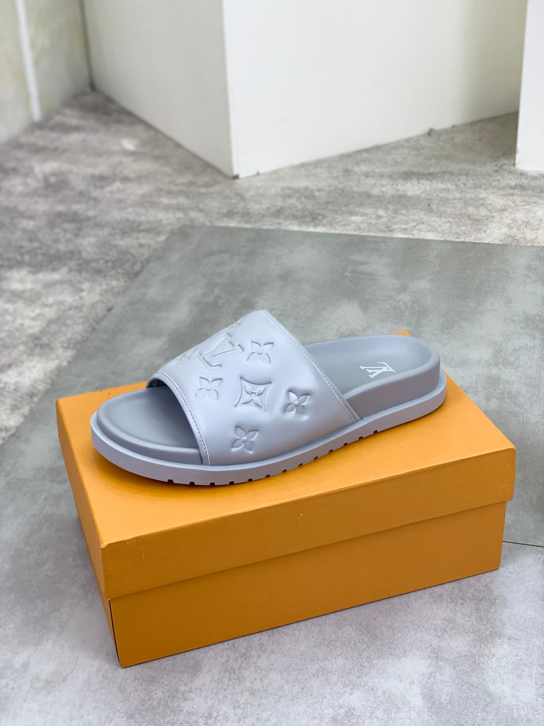 LuxluxHouse Best Quality Sandals Louis Vuitton