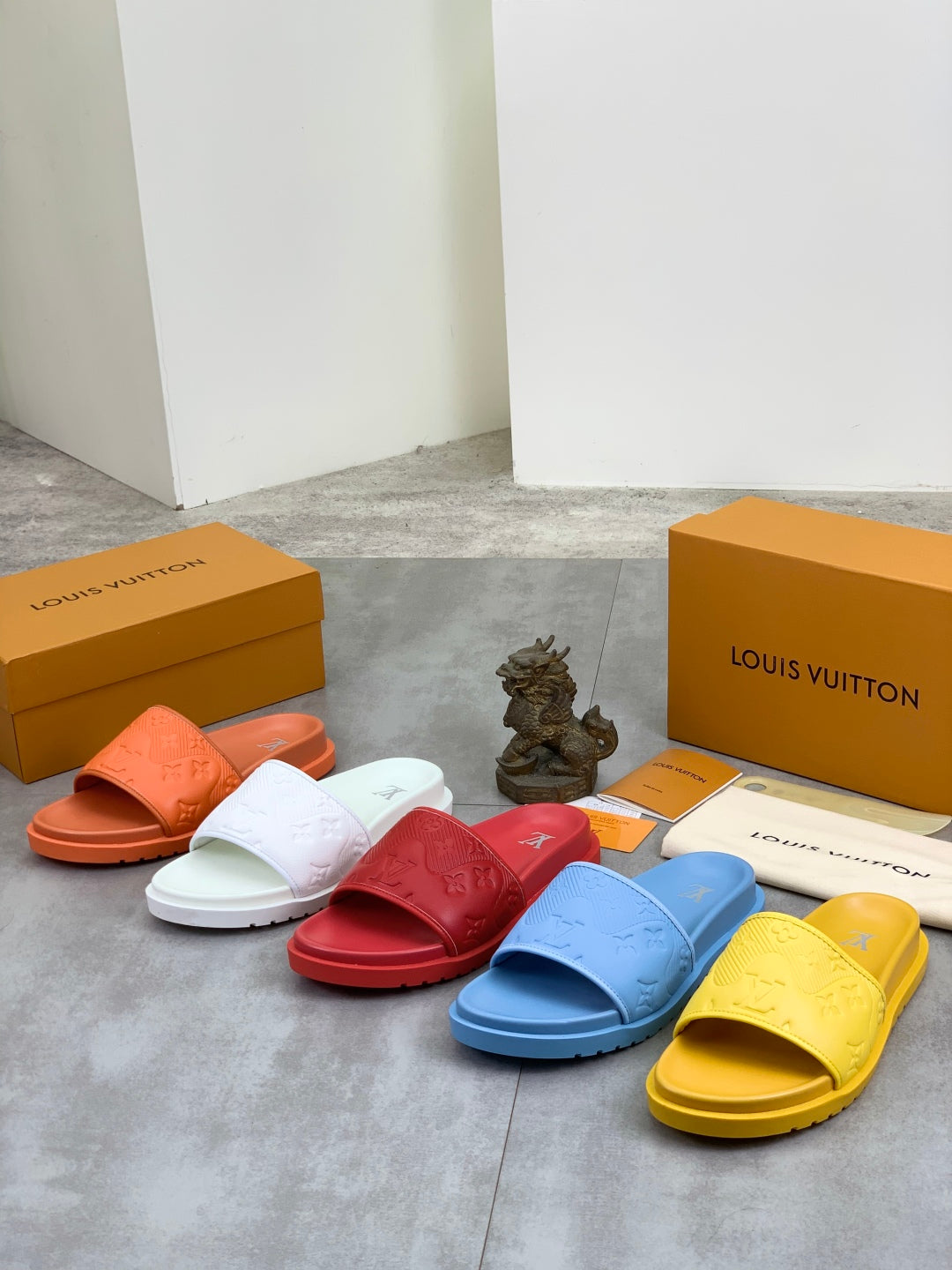 LuxluxHouse Best Quality Sandals Louis Vuitton
