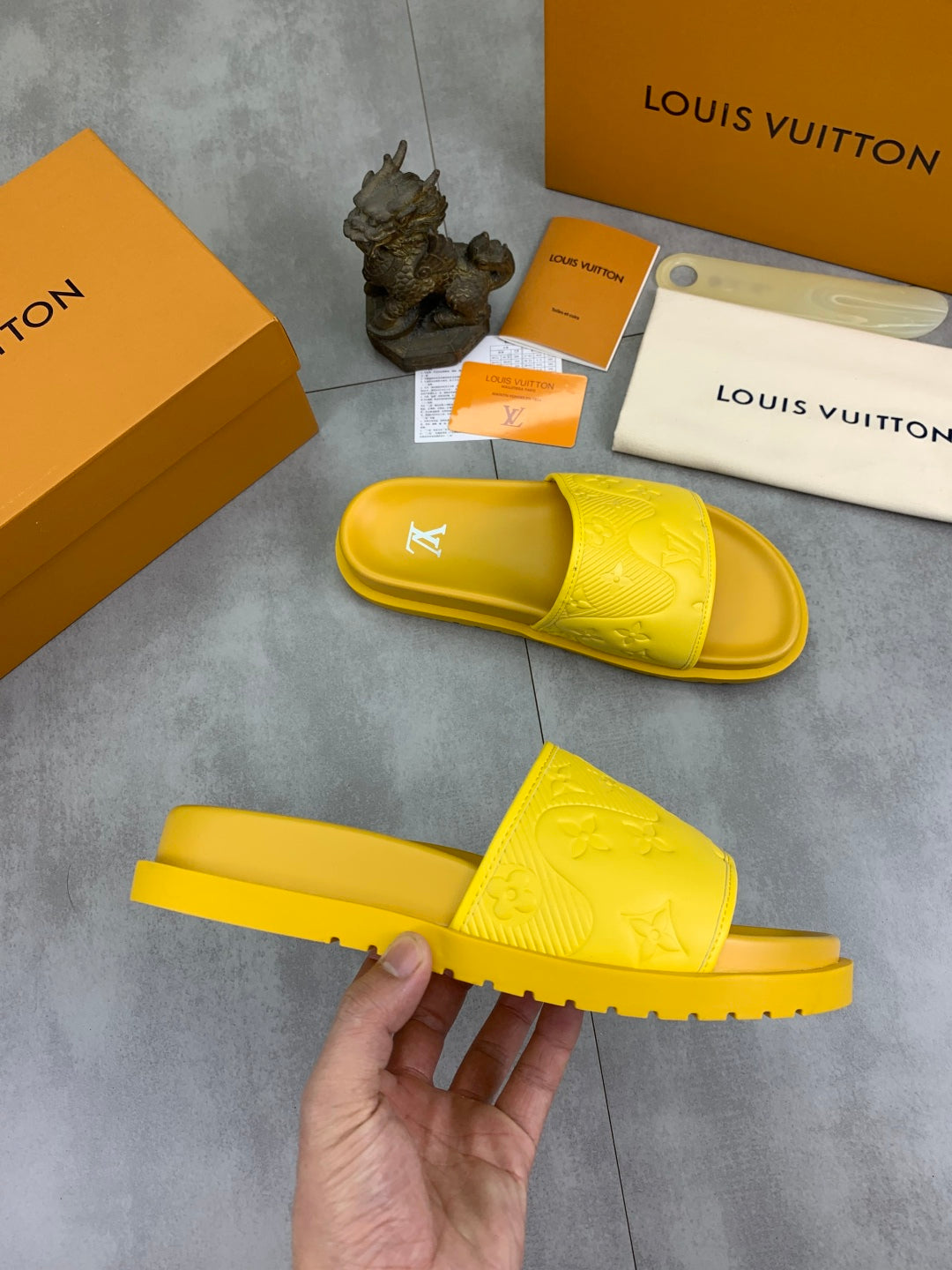 LuxluxHouse Best Quality Sandals Louis Vuitton