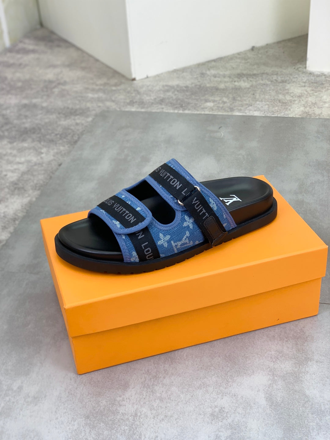 LuxluxHouse Best Quality Sandals Louis Vuitton