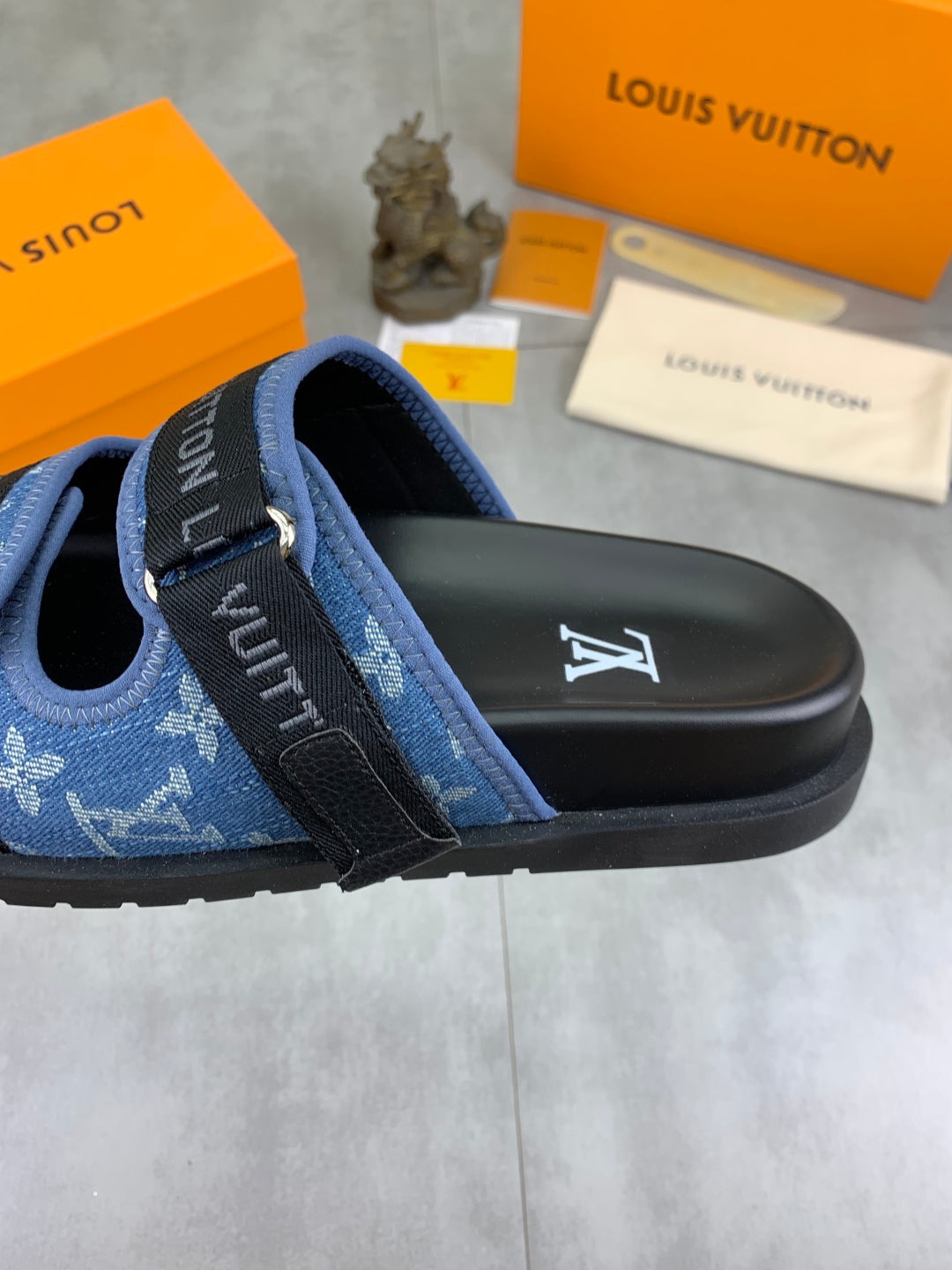 LuxluxHouse Best Quality Sandals Louis Vuitton