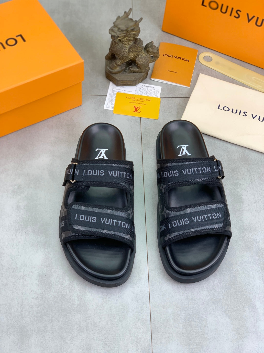LuxluxHouse Best Quality Sandals Louis Vuitton