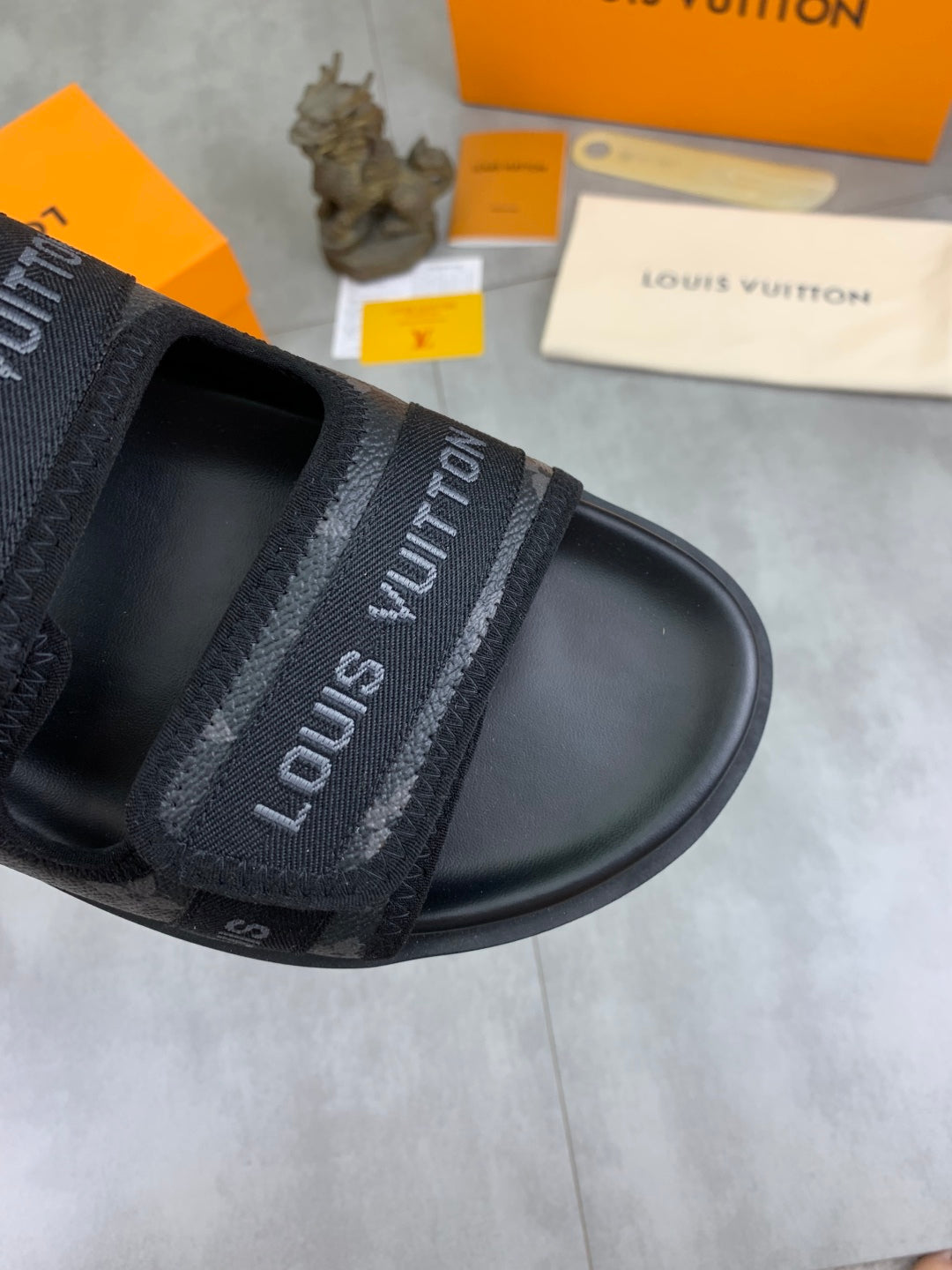 LuxluxHouse Best Quality Sandals Louis Vuitton