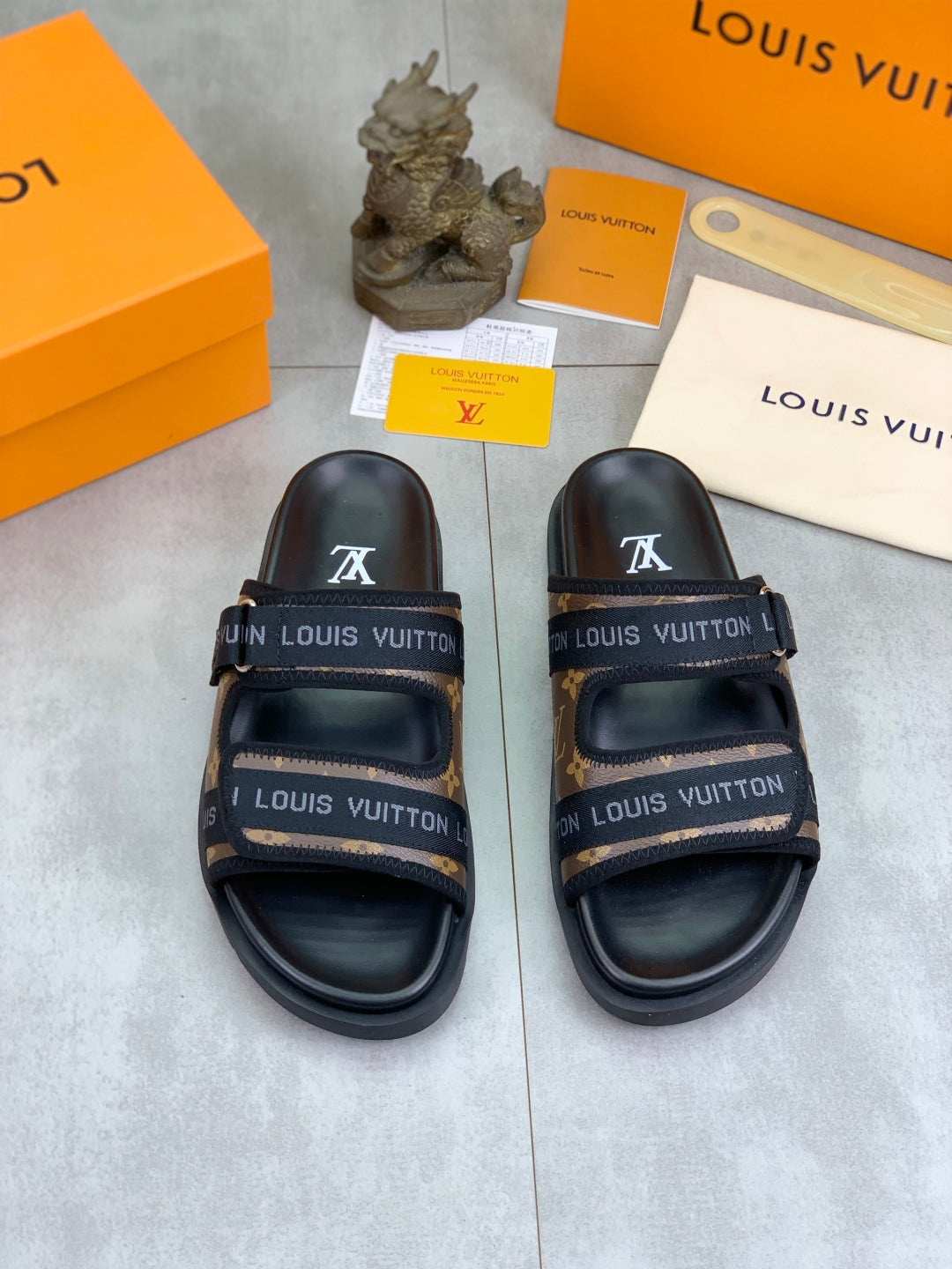 LuxluxHouse Best Quality Sandals Louis Vuitton