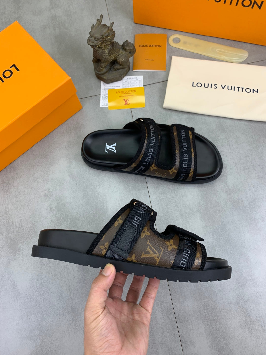 LuxluxHouse Best Quality Sandals Louis Vuitton