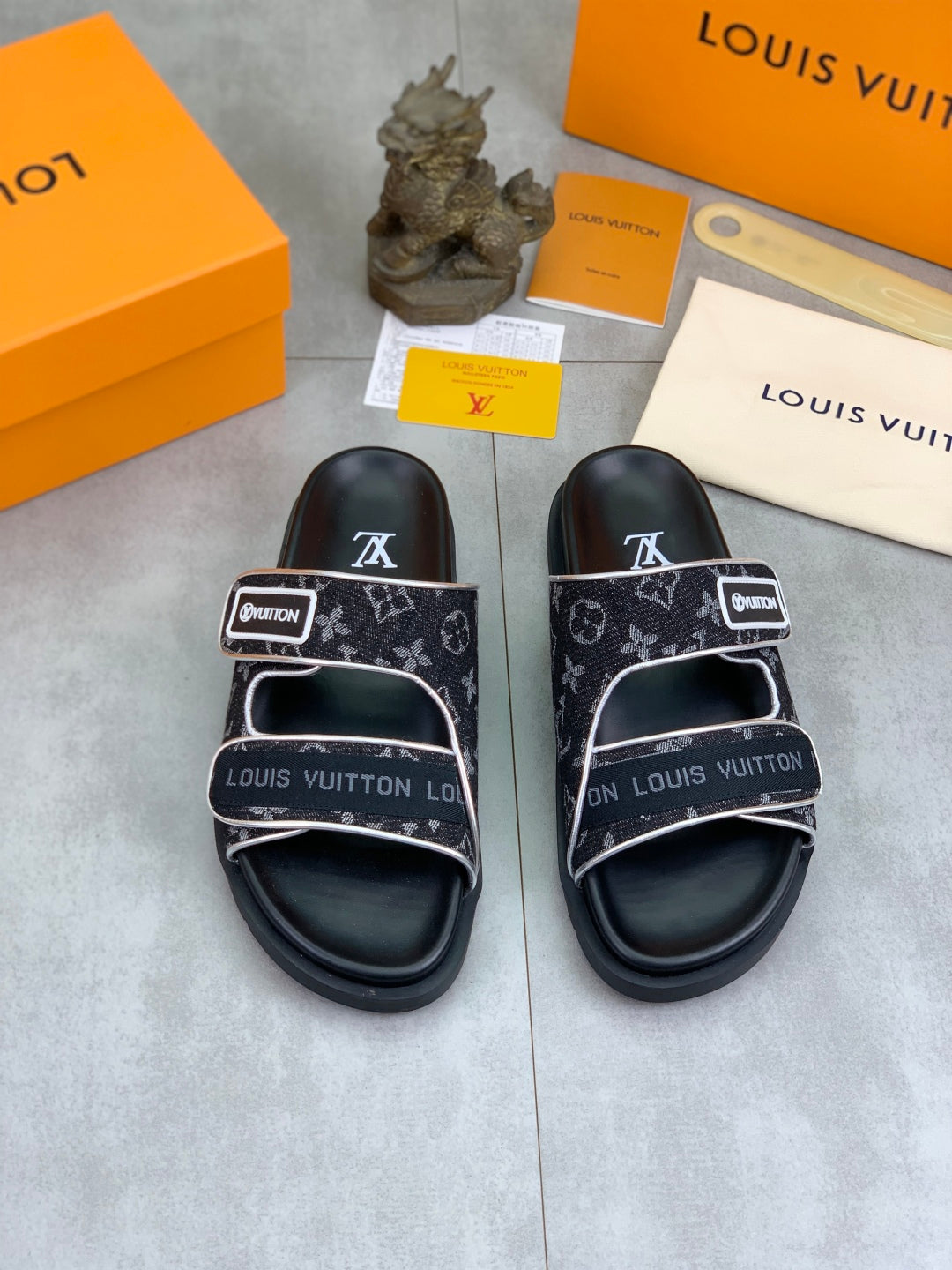 LuxluxHouse Best Quality Sandals Louis Vuitton
