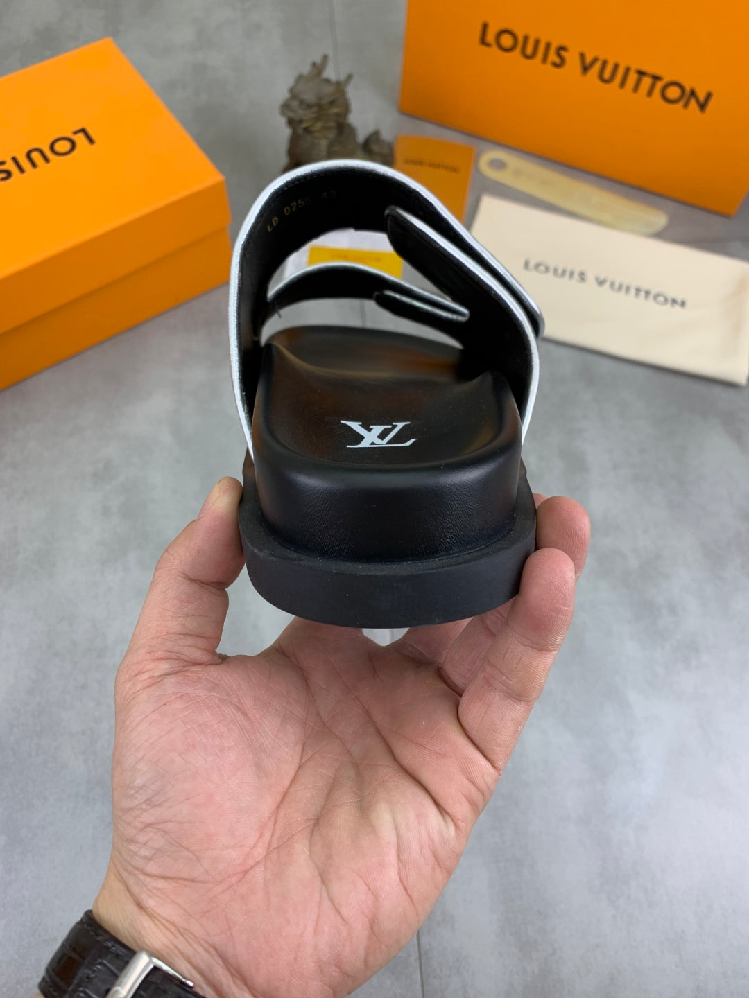 LuxluxHouse Best Quality Sandals Louis Vuitton