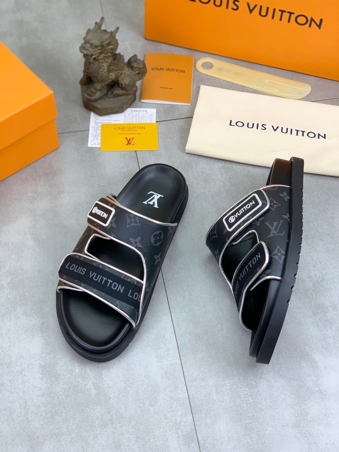 LuxluxHouse Best Quality Sandals Louis Vuitton