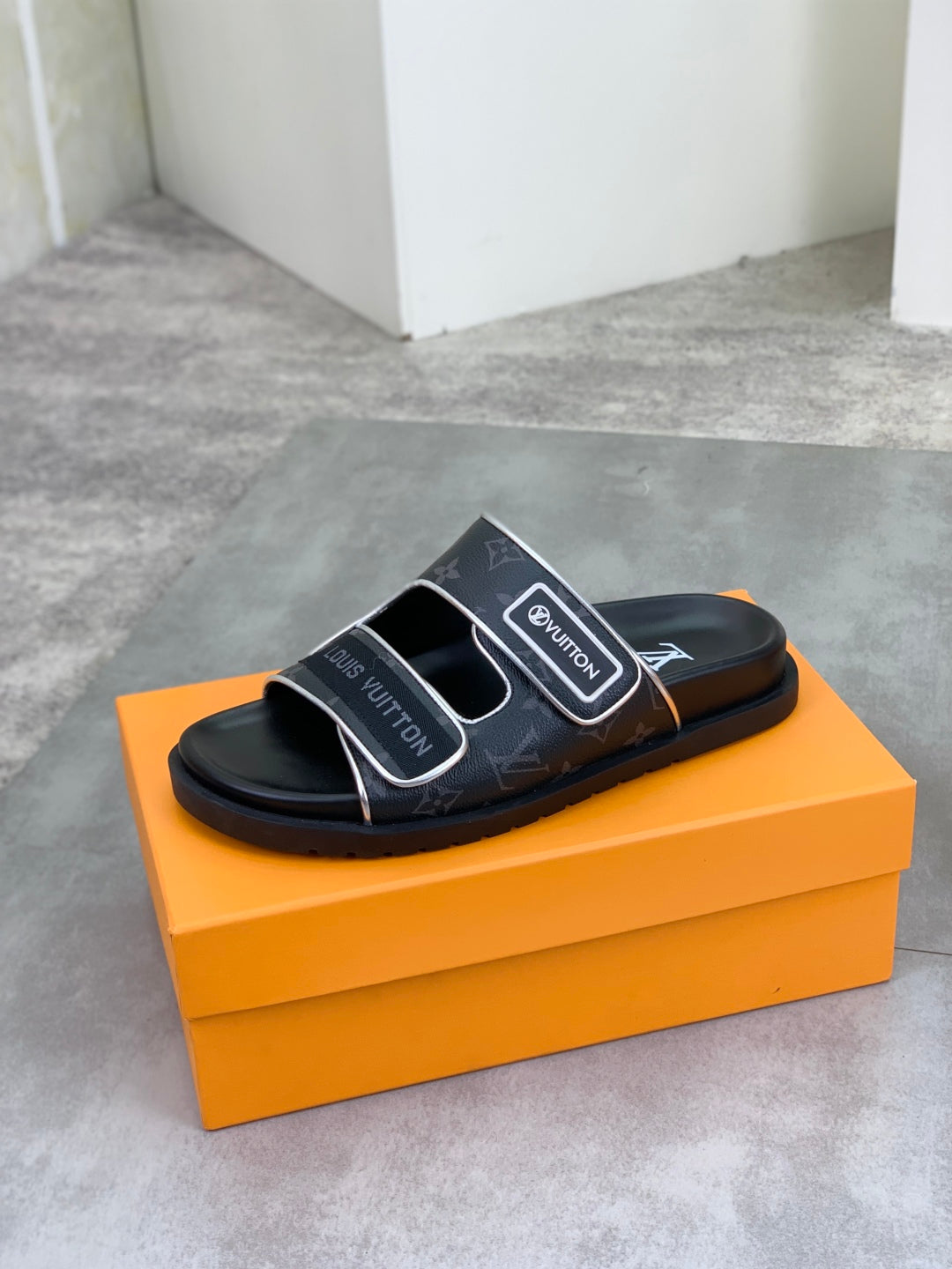 LuxluxHouse Best Quality Sandals Louis Vuitton