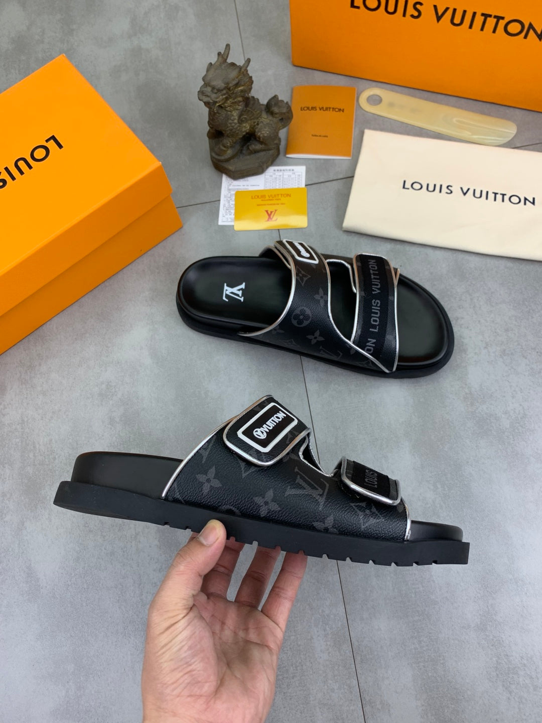 LuxluxHouse Best Quality Sandals Louis Vuitton