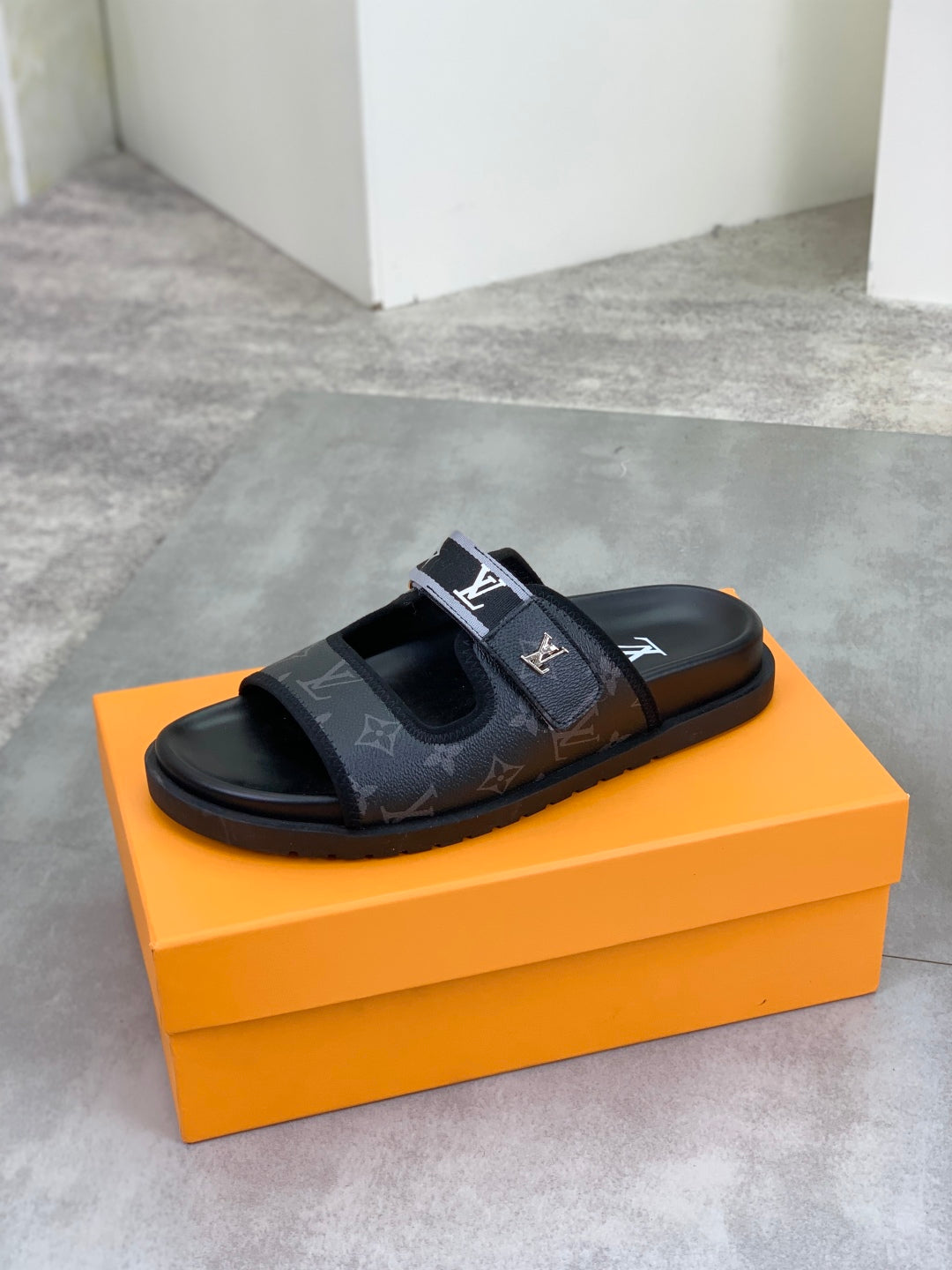 LuxluxHouse Best Quality Sandals Louis Vuitton