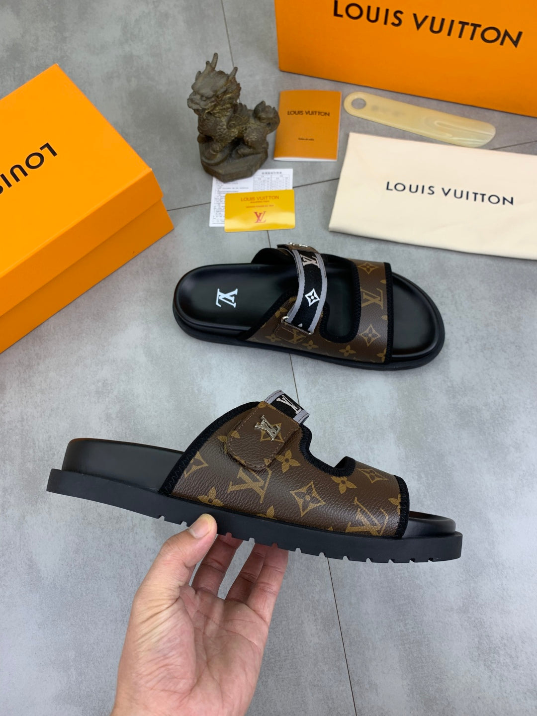 LuxluxHouse Best Quality Sandals Louis Vuitton