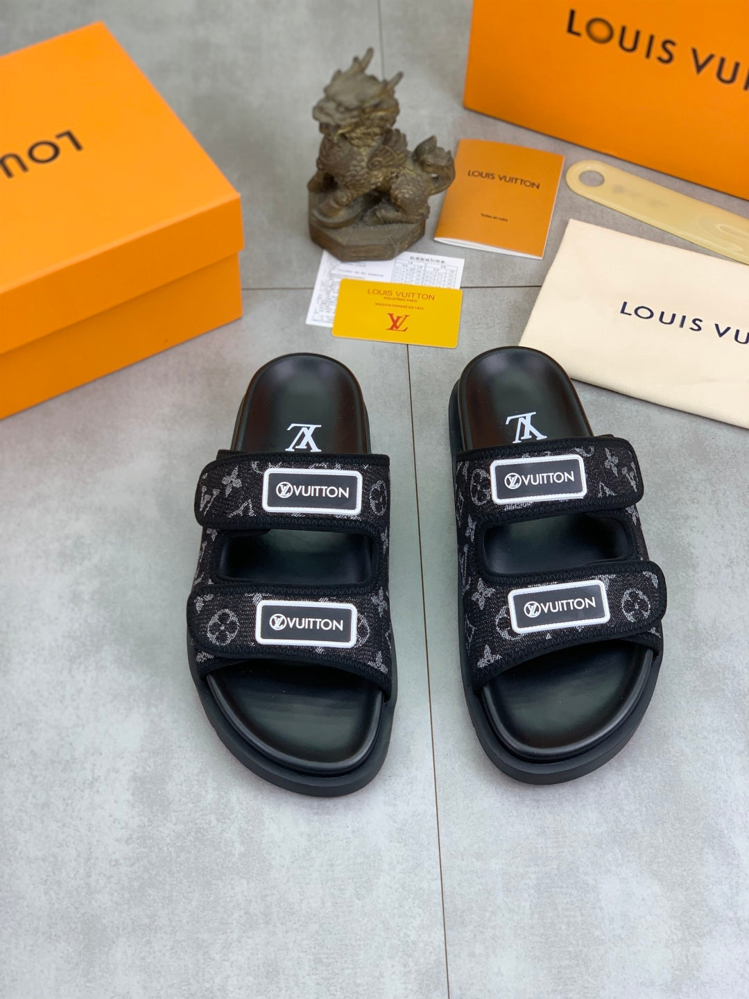 LuxluxHouse Best Quality Sandals Louis Vuitton