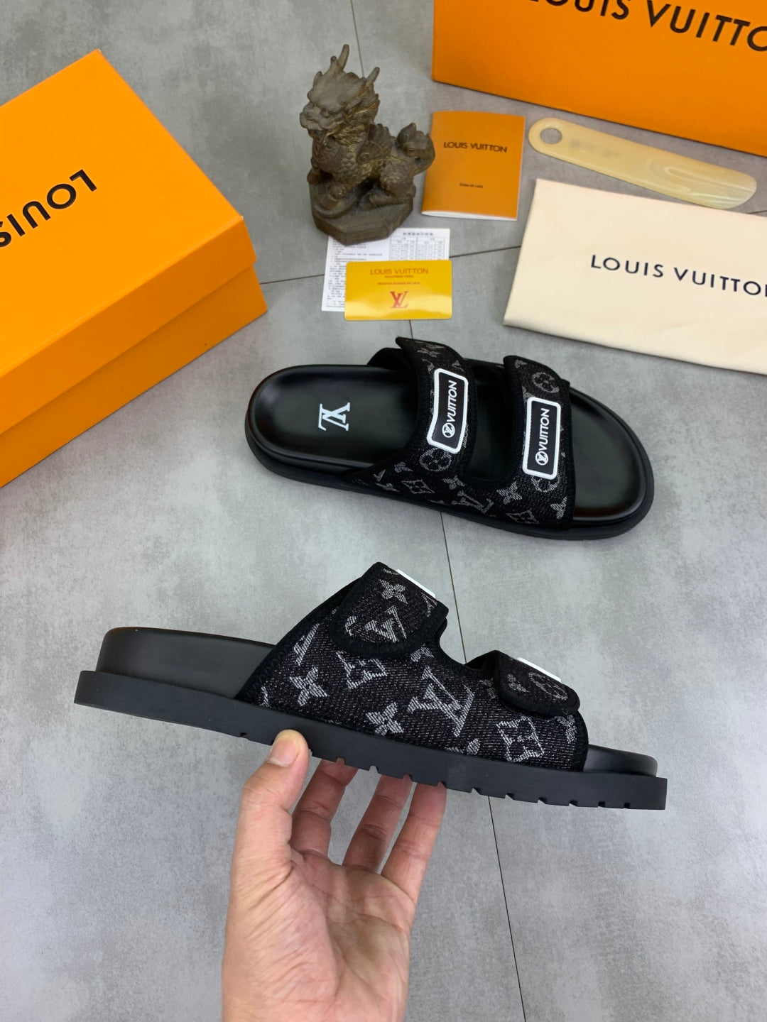 LuxluxHouse Best Quality Sandals Louis Vuitton
