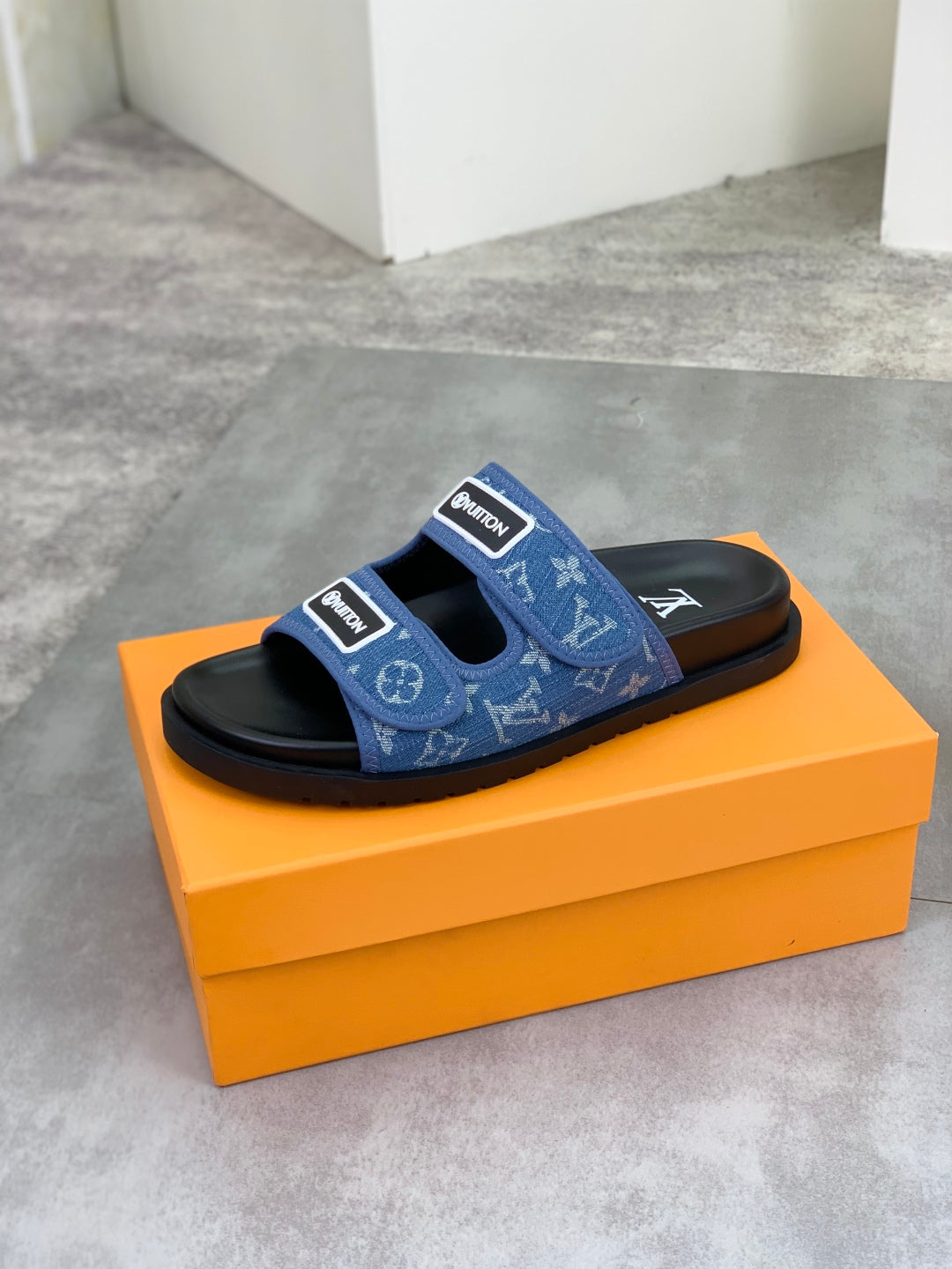 LuxluxHouse Best Quality Sandals Louis Vuitton
