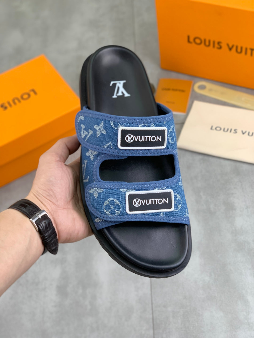 LuxluxHouse Best Quality Sandals Louis Vuitton