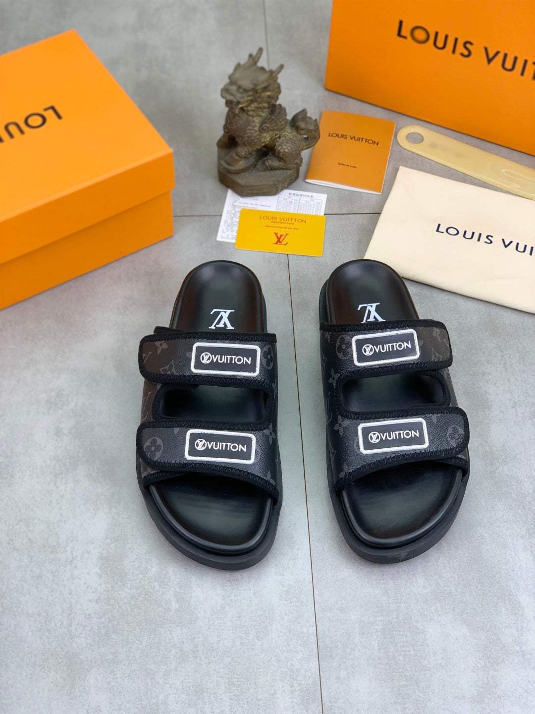 LuxluxHouse Best Quality Sandals Louis Vuitton