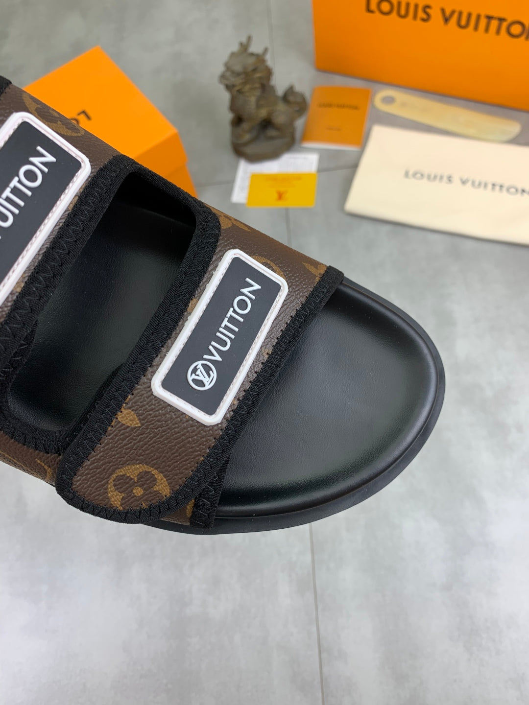LuxluxHouse Best Quality Sandals Louis Vuitton