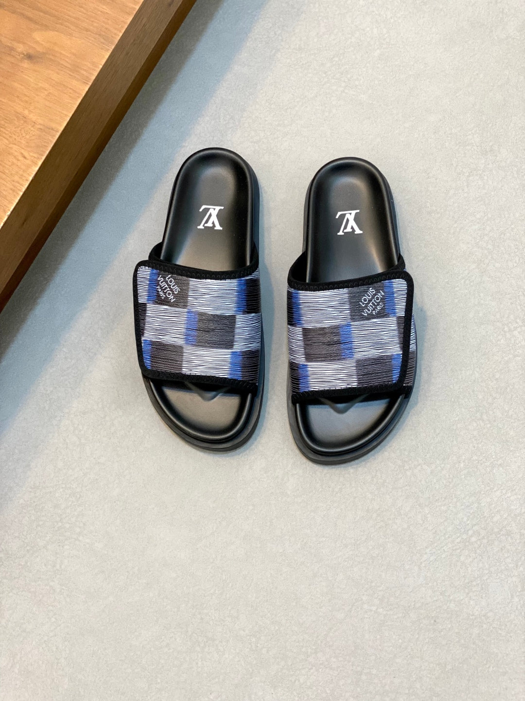 LuxluxHouse Best Quality Sandals Louis Vuitton